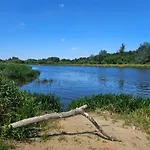Dom Z Linia Brzegowa Narwi Vakantiehuis *