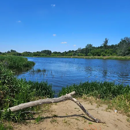 Dom Z Linia Brzegowa Narwi Σπίτι διακοπών *