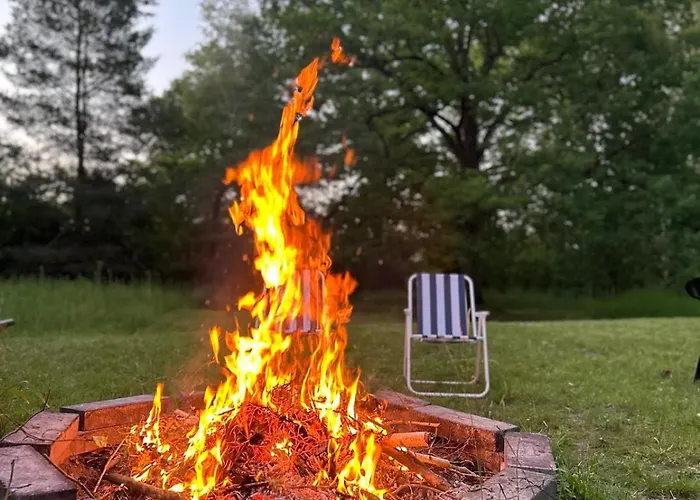 Dom Z Linia Brzegowa Narwi Vakantiehuis Pułtusk